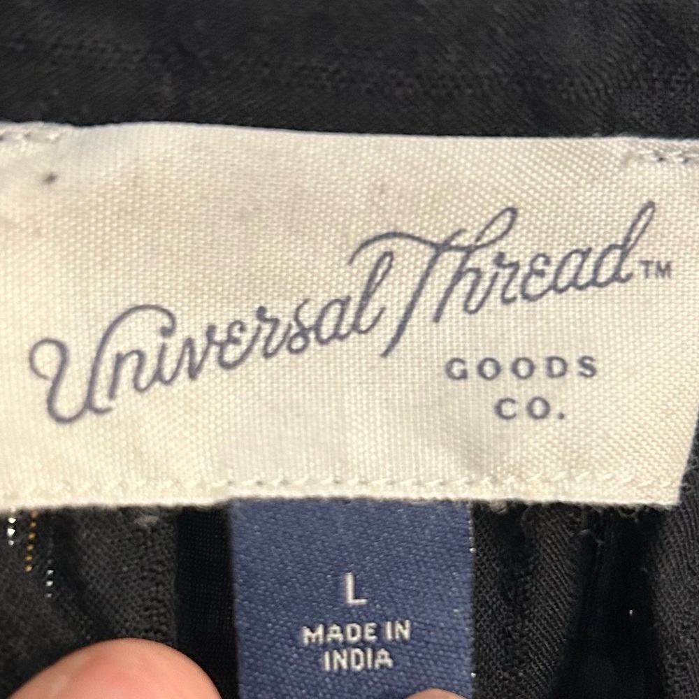 Universal Thread Blouse - Picture 2 of 5